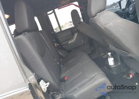 2016 Jeep Wrangler Unlimited Sport z USA, uszkodzony, nr VIN 1C4BJWDG8GL104132